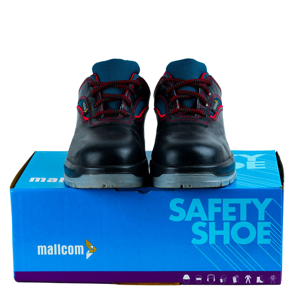Product packaging box for Devon safety shoes designed for industrial and workplace safety applications.