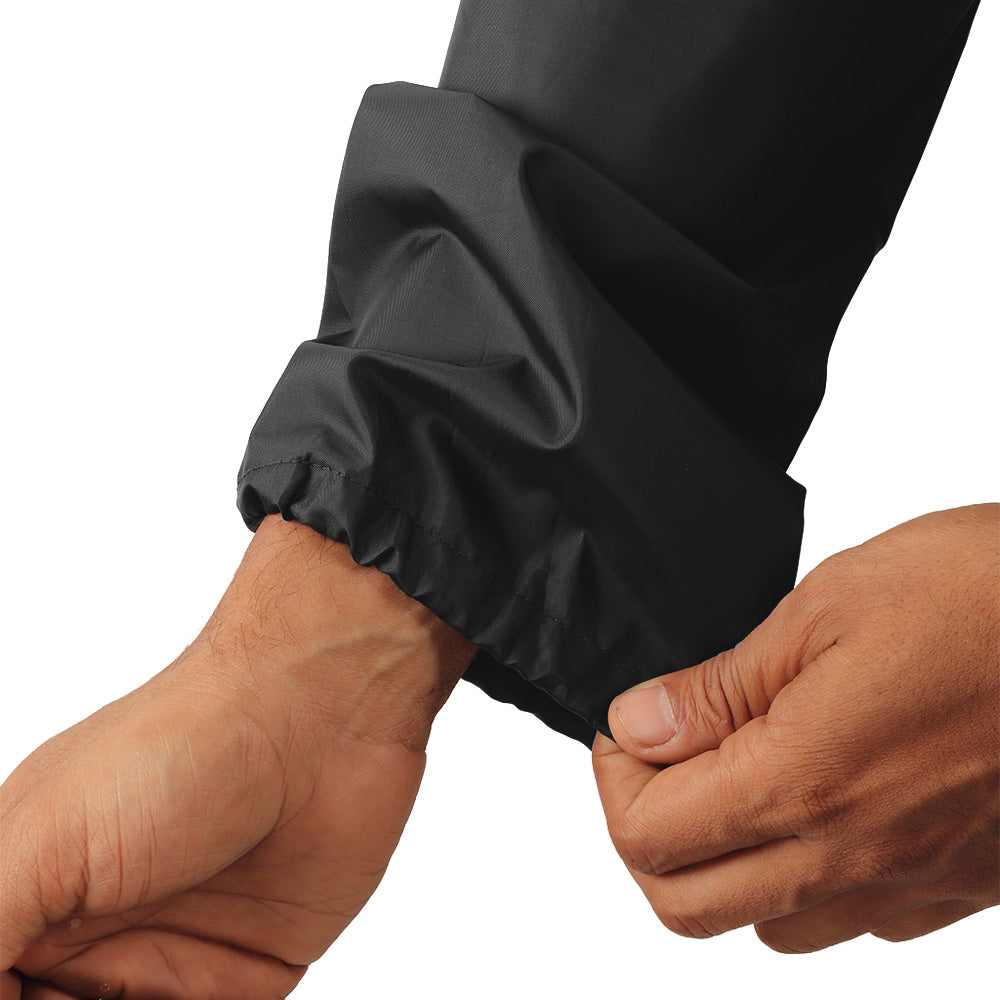 Elastic-adjustable jacket cuff on the ARCUS olive and black rainwear jacket for a secure and comfortable fit.