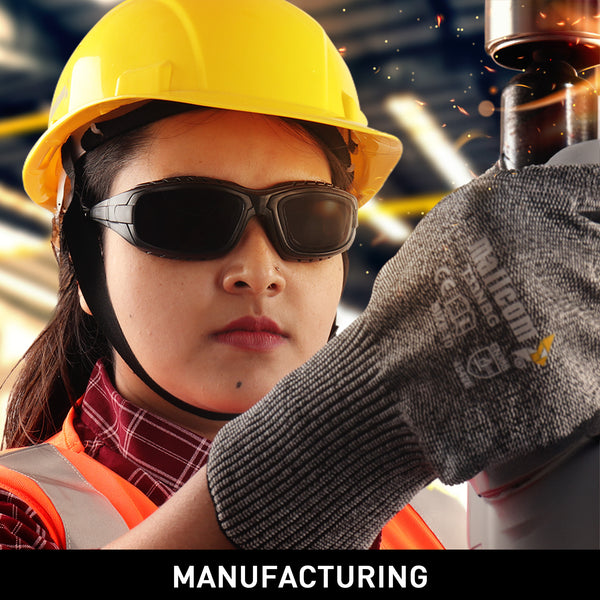 Mallcom Avior safety goggles for manufacturing work and protection against dust, debris, and industrial hazards.
