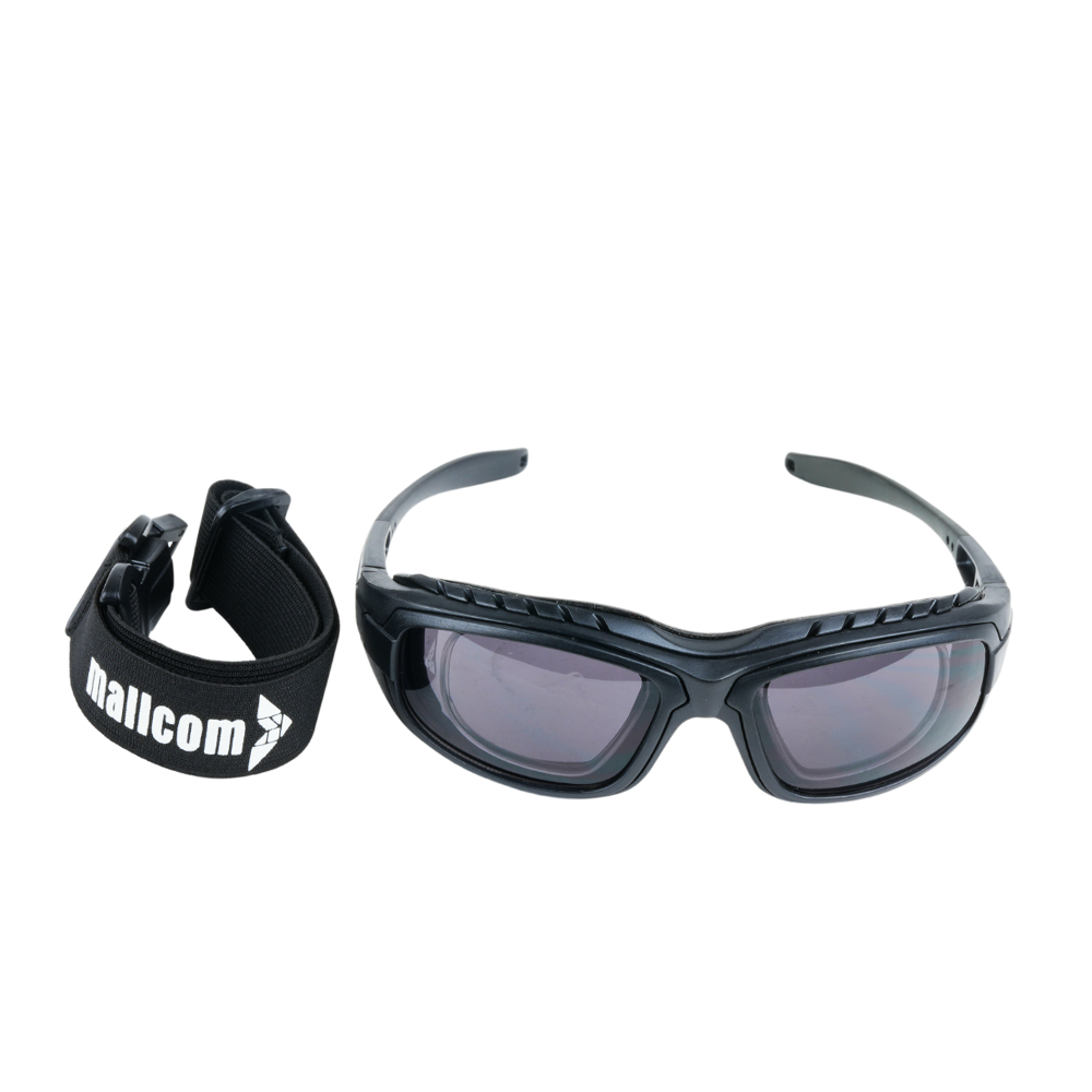 Mallcom Avior safety goggles with adjustable strap and visible Mallcom brand label.
