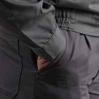 Side pocket on the KOLDING & NORD workwear trouser for convenient storage of tools and essentials.