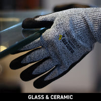 H33NBG safety gloves used in glass and ceramic industries, providing cut resistance, secure grip, and reliable hand protection during handling and processing tasks.