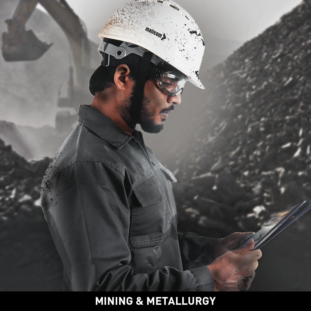 KOLDING & NORD workwear suit used in mining and metallurgy operations, providing durability, comfort, and functionality in demanding industrial environments.