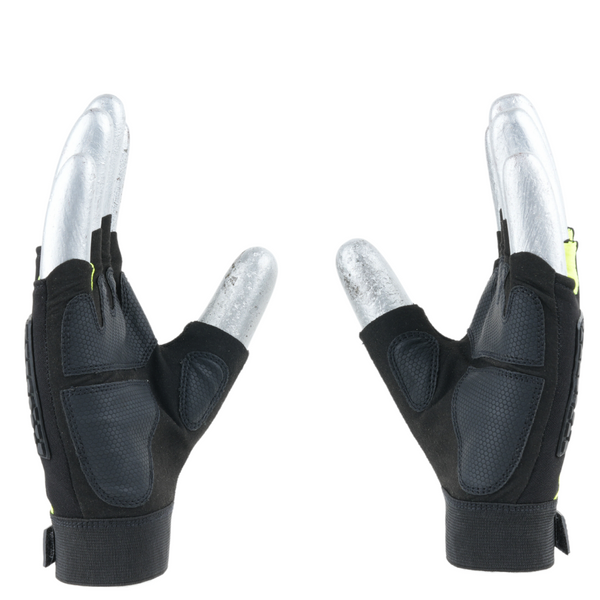 Angled view of MACH 32 safety gloves highlighting grip performance, comfort padding, and ergonomic design.