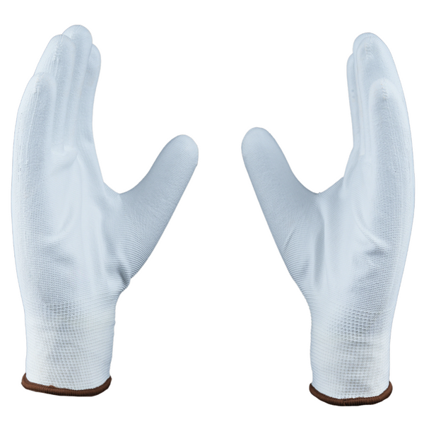 Angled view of P213W safety gloves highlighting PU coating, flexibility, and grip performance.